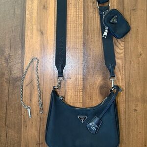 Prada Elegant Black Leather Bag